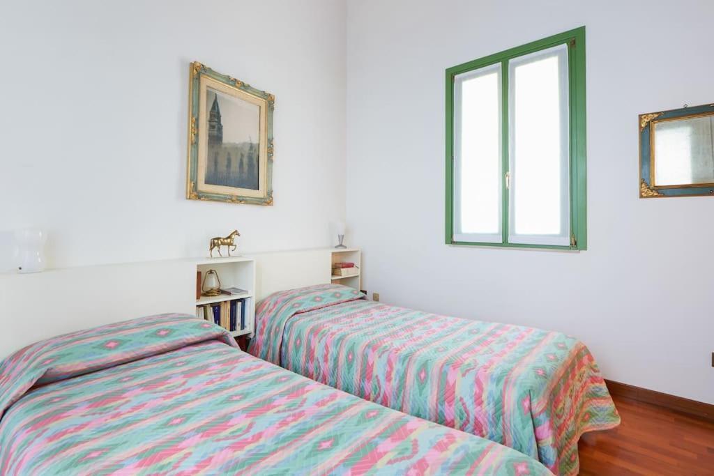 Appartement Ca' Del Pittore In Dorsoduro, Elegant Fine Arts District Venise